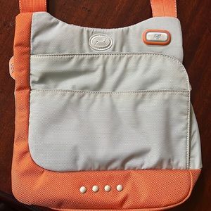 Tumi shoulder bag for traveling and every day.